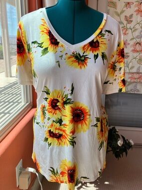 Popyoung Sunflower V-Neck Short Sleeve Top - White/Yellow 3XL